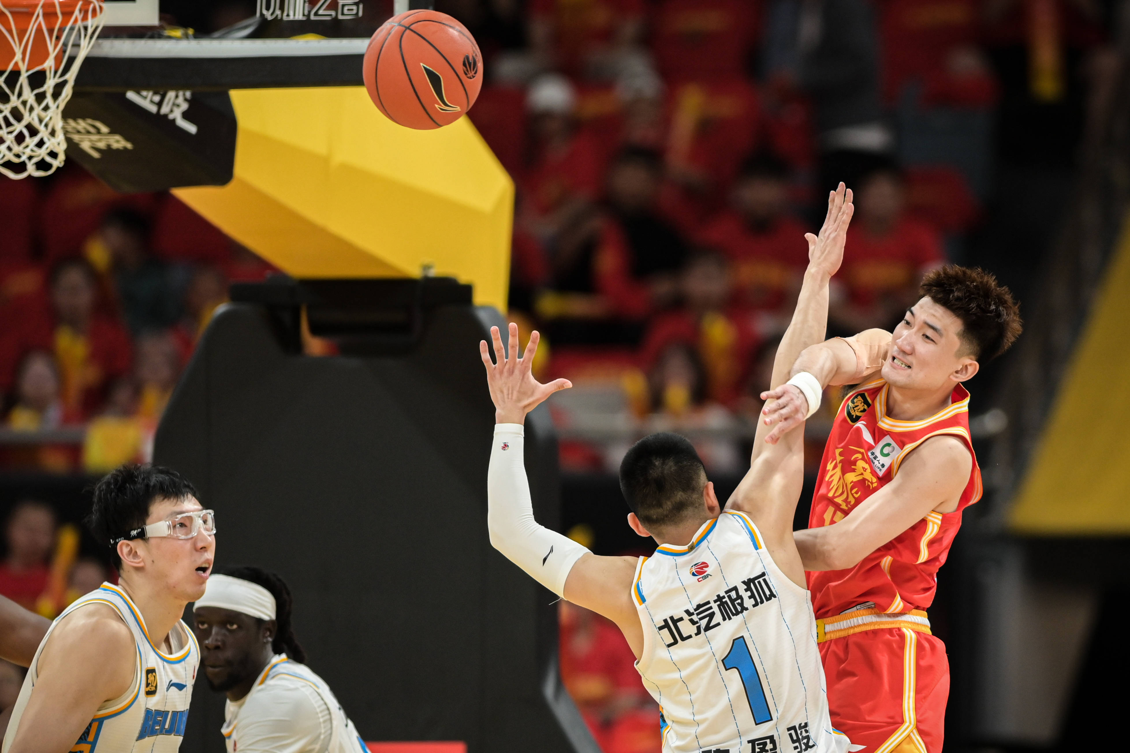 HuaTiHui-陈林坚发挥出色，率领广厦队获得关键胜利